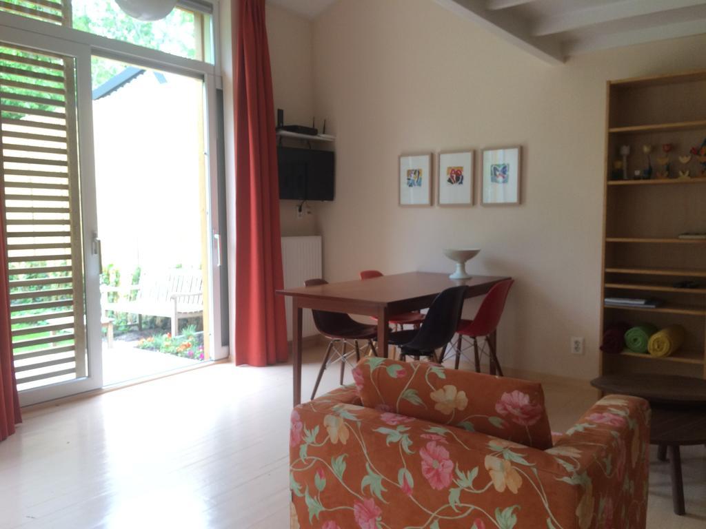 Lelymare Logies Apartment Лелистад Екстериор снимка