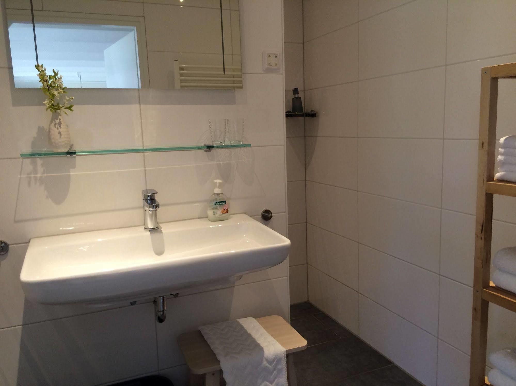 Lelymare Logies Apartment Лелистад Екстериор снимка